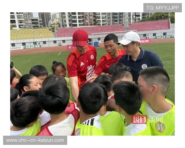 俱乐部加强对青训学员的学业辅导保障全面发展 俱乐部加强对青训学员的学业辅导保障全面发展